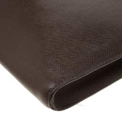 Pre Owned Louis Vuitton Brown Taiga Leather Minuto Portfolio Case