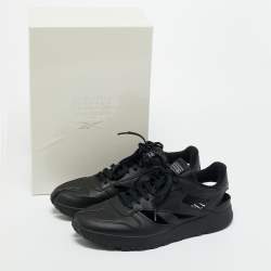 Pre Owned Maison Martin Margiela x Reebok Black Leather Tabi Sneakers Size 43