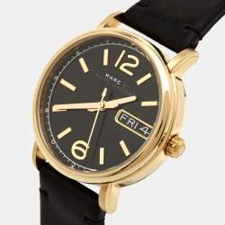 Pre Owned Marc by Marc Jacobs Gold Plated Stainless Steel Leather MBM8651 Unisex Wristwatch 38 mm