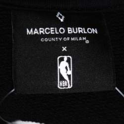 مملوكة مسبقًا Marcelo Burlon X NBA Black Chicago Bulls Print Cotton Sweatshirt M