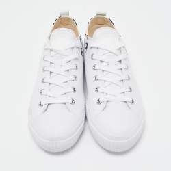 مملوكة مسبقًا McQ by Alexander McQueen White Canvas Low Top Sneakers Size 42