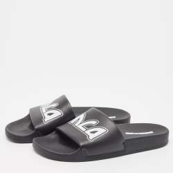 مملوكة مسبقًا McQ by Alexander McQueen Black Leather and Rubber Logo Pool Slides Size 40