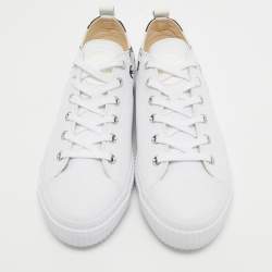 مملوكة مسبقًا McQ by Alexander McQueen White Canvas Swallow Sneakers Size 44