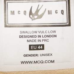 مملوكة مسبقًا McQ by Alexander McQueen White Canvas Swallow Sneakers Size 44
