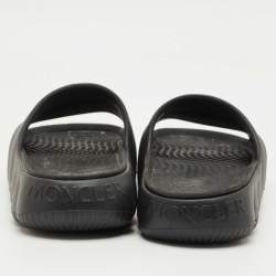 Pre Owned Moncler Black Rubber Lilo Pool Slide Size 42