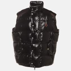 مملوكة مسبقًا سترة مونكلر بالتعاون مع بالم أنجل مربوطة من النايلون الأسود كبيرة الحجم مقاس صغير جدًا