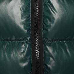 مملوكة مسبقًا جاكيت مونكلير مبطن بغطاء رأس نايلون أخضر/أسود مقاس متوسط