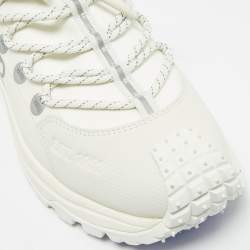 Pre Owned Moncler White Fabric and Rubber Trailgrip Lite2 Sneakers Size 40