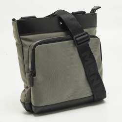 Pre Owned حقيبة ماسنجر مون بلان نايت فلايت جلد ونايلون رمادي/أسود