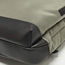 Pre Owned حقيبة ماسنجر مون بلان نايت فلايت جلد ونايلون رمادي/أسود