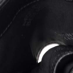 مملوكة مسبقًا Montblanc Black Nylon and Leather Nightflight Bifold Wallet 