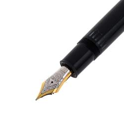 Pre Owned Montblanc Meisterstuck 149 Black Resin Gold Tone Fountain Pen