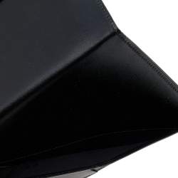 مملوكة مسبقًا Montblanc Black Leather Passport Holder