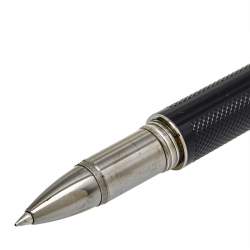 Pre Owned Montblanc StarWalker Extreme Black Guilloché Resin Rollerball Pen