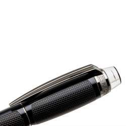 Pre Owned Montblanc StarWalker Extreme Black Guilloché Resin Rollerball Pen