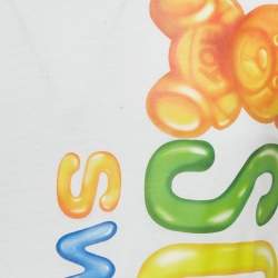 Pre Owned ```json
{"name": "Moschino Swim White Gummy Bear Logo Print T-Shirt XS", "name_ar": "تي شيرت سباحة موسكينو أبيض بطباعة شعار الدب العلكي مقاس صغير جداً"}
```