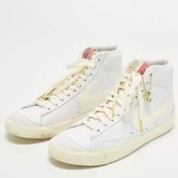 مملوكة مسبقًا حذاء رياضي نايك بليزر ميد ساكاي جلد أبيض/كريمي عالي مقاس 45