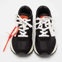 Off-White Black Suede And Leather  Runner Arrow Sneakers Size 40