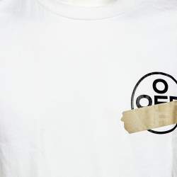 Pre Owned تي شيرت أوف وايت رقبة مستديرة مطبوع أسهم شعار تريكو قطن أبيض مقاس صغير