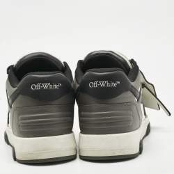 Pre Owned حذاء رياضي أوف وايت جلد أسود/أبيض خارج المكتب بعنق منخفض مقاس 39