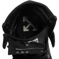 مملوكة مسبقًا حذاء رياضي أوف وايت أوف كورت 3.0 كانفاس وجلد أسود مقاس 45