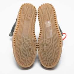 Pre Owned حذاء رياضي أوف وايت أوف كورت 3.0 جلد نوبوك وسويدي أخضر بعنق مرتفع مقاس 42