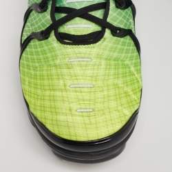 Pre Owned حذاء رياضي أوف وايت أكس نايكي إير فابروماكس قماش أزرق / أخضر مقاس 44