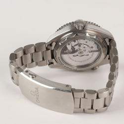 Omega Black Stainless Steel Seamaster 215.32.44.21.01.001 Automatic Men's Wristwatch 43.5 mm