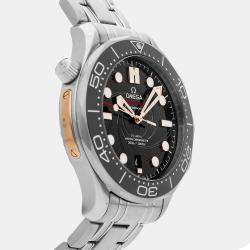 Omega Seamaster Diver 300M James Bond Limited Edition 210.22.42.20.01.004 Automatic Men's Wristwatch 42MM