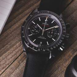 مملوكة مسبقًا Pre-Owned Omega Speedmaster Moonwatch Dark Side of the Moon Chronograph 311.92.44.51.01.003 Automatic Black Ceramic Men's Wristwatch 44 mm