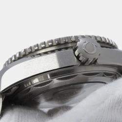 Pre Owned Omega Seamaster Planet Ocean 215.30.40.20.01.001 Automatic Black Stainless Steel Men's Wristwatch 39.5 mm