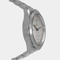 Pre Owned Omega Seamaster Railmaster 220.10.40.20.06.001 Automatic Stainless Steel Men's Wristwatch 40 mm