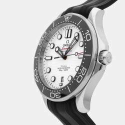 مملوكة مسبقًا ساعة يد رجالية أوميغا سيماستر دايڤر 300M 210.32.42.20.04.001 42 مم مستعملة