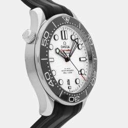 مملوكة مسبقًا ساعة يد رجالية أوميغا سيماستر دايڤر 300M 210.32.42.20.04.001 42 مم مستعملة