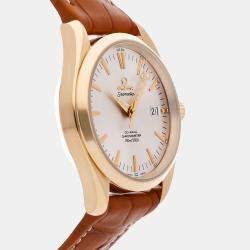 مملوكة مسبقًا Pre-Owned Omega Seamaster Aqua Terra 2603.30.37 Silver Automatic 18k Yellow Gold Men's Wristwatch 39 MM