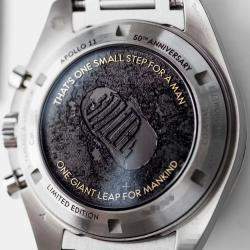 Pre Owned ساعة يد رجالية أوميغا سبيدماستر مونواتش أبولو 11 الذكرى الخمسين إصدار محدود 310.20.42.50.01.001 تعبئة يدوية رمادية ستانلس ستيل 42 ملم