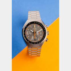 Pre Owned Pre-Owned Omega Speedmaster Mark II Chronograph 327.10.43.50.06.001 Automatic 42 mm x46 mm