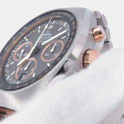 Pre Owned Omega Speedmaster Mark II 327.20.43.50.01.001 Black Automatic Steel 18K Rose Gold Men's Wristwatch 42 mm