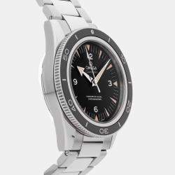 Pre Owned Omega Seamaster 300M 233.30.41.21.01.001 Black Stainless Steel Automatic Men's Wristwatch 41mm