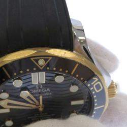 Omega Black 18K Yellow Gold And Stainless Steel Seamaster Diver300 210.22.42.20.01.001 Men's Wristwatch 42 mm