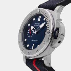 Pre Owned Panerai Submersible QuarantaQuattro Luna Rossa PAM01391 Blue Stainless Steel Automatic Men's Wristwatch 44mm