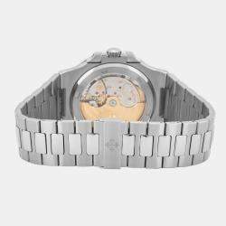 Patek Philippe Nautilus 5711/1A-014 Automatic Men's Wristwatch 40 mm