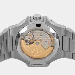 Pre Owned باتيك فيليب نوتيلوس تقويم سنوي 5726/1A-010 أبيض أوتوماتيك فولاذ مقاوم للصدأ ساعة يد رجالية 40 ملم مملوكة مسبقًا