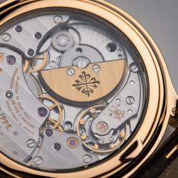 Pre Owned Pre-Owned Patek Philippe Complications World Time 7130R-013 Silver Automatic 18k Rose Gold Men's Wristwatch 36 MM