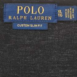 مملوكة مسبقًا تي شيرت بولو رالف لورين كوتون مطرز بشعار أزرق بقصة مخصصة ضيقة مقاس وسط