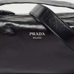 Pre Owned حقيبة كروس برادا جلد لامع أسود