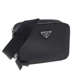 مملوكة مسبقًا حقيبة كروس برادا جلد سافيانو أسود صغيرة