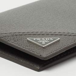 Pre Owned Prada Grey Leather Logo Bifold Card Case