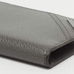 Pre Owned Prada Grey Leather Logo Bifold Card Case