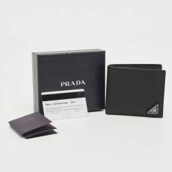 Pre Owned Prada Black Saffiano Metal Leather Triangle Logo Bifold Wallet